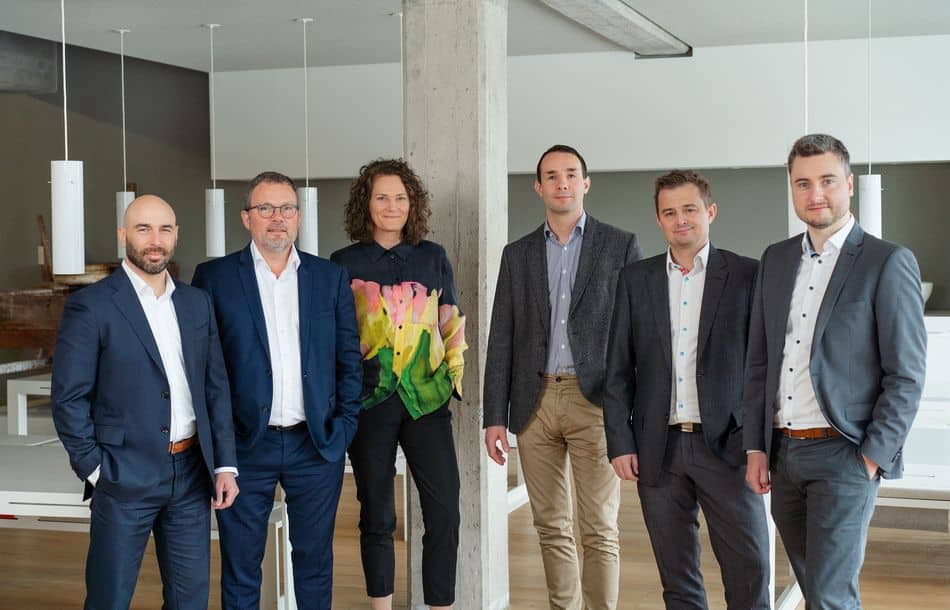 V.l.: Kudret Sanli, Sales Director (Meraxis); Allan Poulsen, Chief Sales Officer (RC Plast); Helle Vingolf, CEO (RC Plast); Elias Uhlig, R&D Engineer (Meraxis); Dennis Lyhne, R&D Engineer (RC Plast); Andreas von Dorn, R&D Engineer (Meraxis) V.l.: Kudret Sanli, Sales Director (Meraxis), Allan Poulsen, Chief Sales Officer (RC Plast), Helle Vingolf, CEO (RC Plast), Elias Uhlig, Research & Development Engineer (Meraxis), Dennis Lyhne, Research & Development Engineer (RC Plast), Andreas von Dorn, Research & Development Engineer (Meraxis)