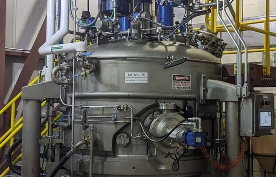 De Dietrich Process Systems beliefert Prozessindustrien mit einer Palette an Lösungen, darunter Trocknungs- und Filtrations-/Vakuumtrocknungssysteme De Dietrich Process Systems beliefert Prozessindustrien mit einer Palette an Lösungen, darunter Trocknungs- und Filtrations-/Vakuumtrocknungssysteme