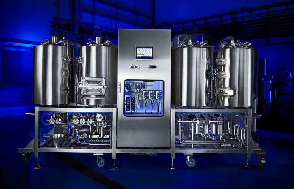 Die Messtechnik von Jumo, wie der Zelos C01 LS oder der Flowtrans US W02 wurde aktuell in einer voll automatisierten Brauereianlage verbaut Die Messtechnik von Jumo, wie der Zelos C01 LS oder der Flowtrans US W02 wurde aktuell in einer voll automatisierten Brauereianlage verbaut.