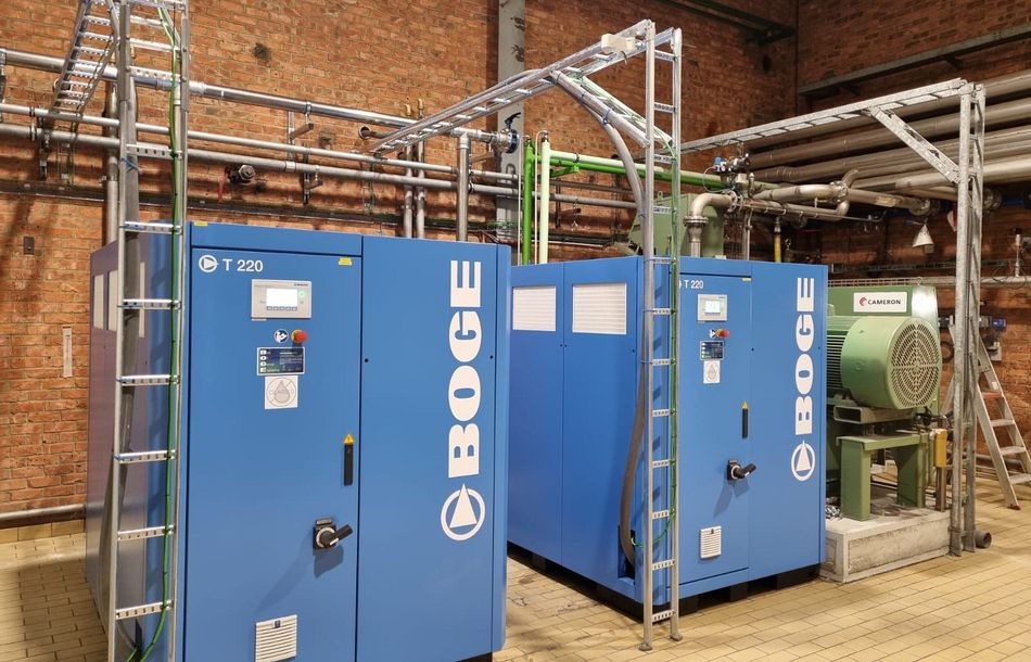 Beim Turbokompressor T 220 von Boge kommt die gesamte Antriebsmechanik ohne Öl aus, was eine Alternative zu ölfreien Schraubenkompressoren darstellt Beim Turbokompressor T 220 von Boge kommt die gesamte Antriebsmechanik ohne Öl aus. Das ist eine Alternative zu ölfreien Schraubenkompressoren.