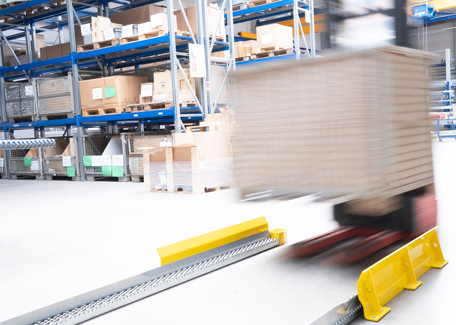 Multi-Transfer-Schienen für den innerbetrieblichen Materialfluss